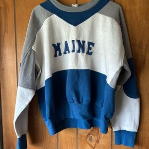 Vintage Crew neck Maine sweatshirt